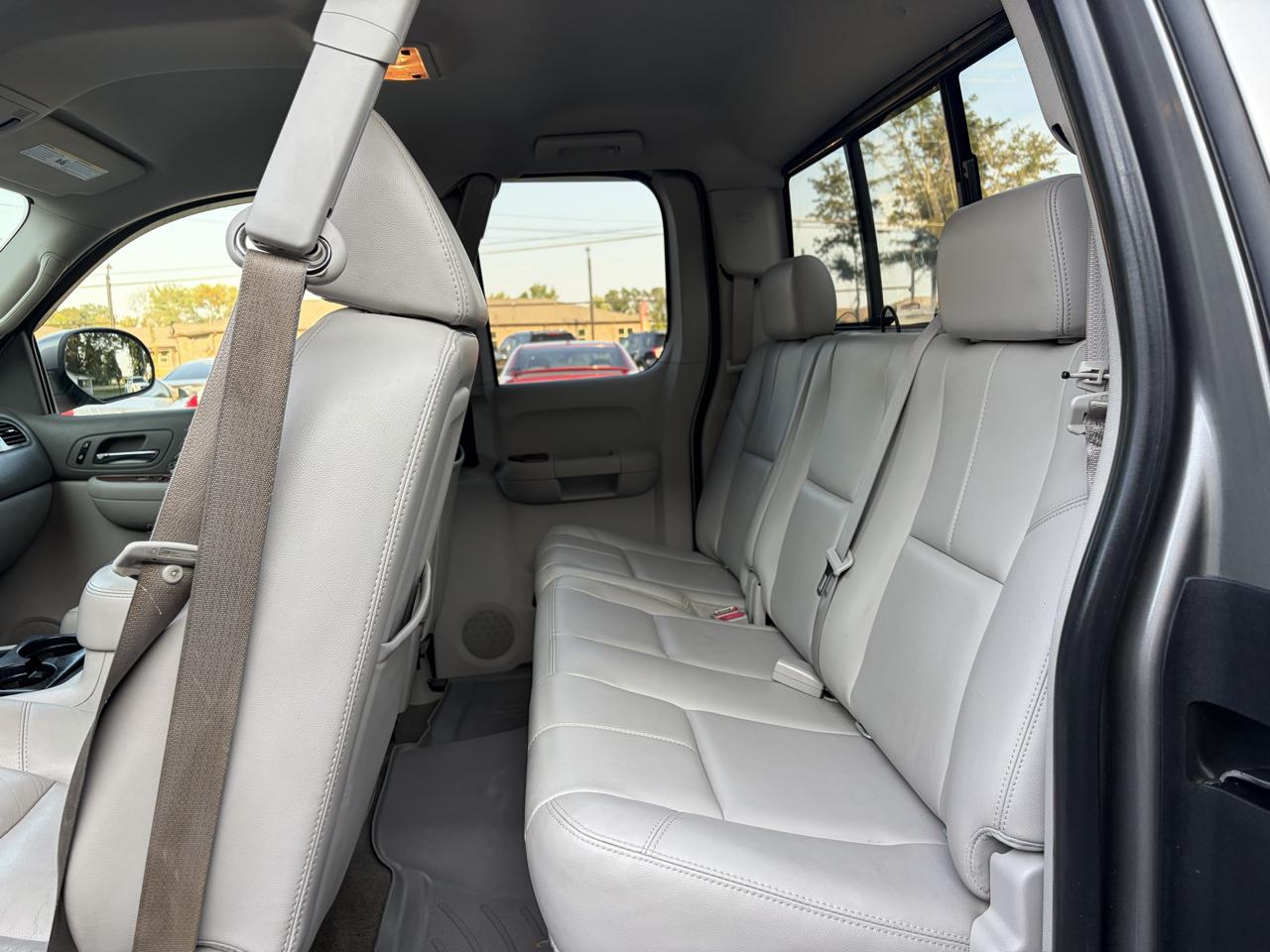 GMC Sierra 1500 4WD Crew Cab 143.5" SLT 2007