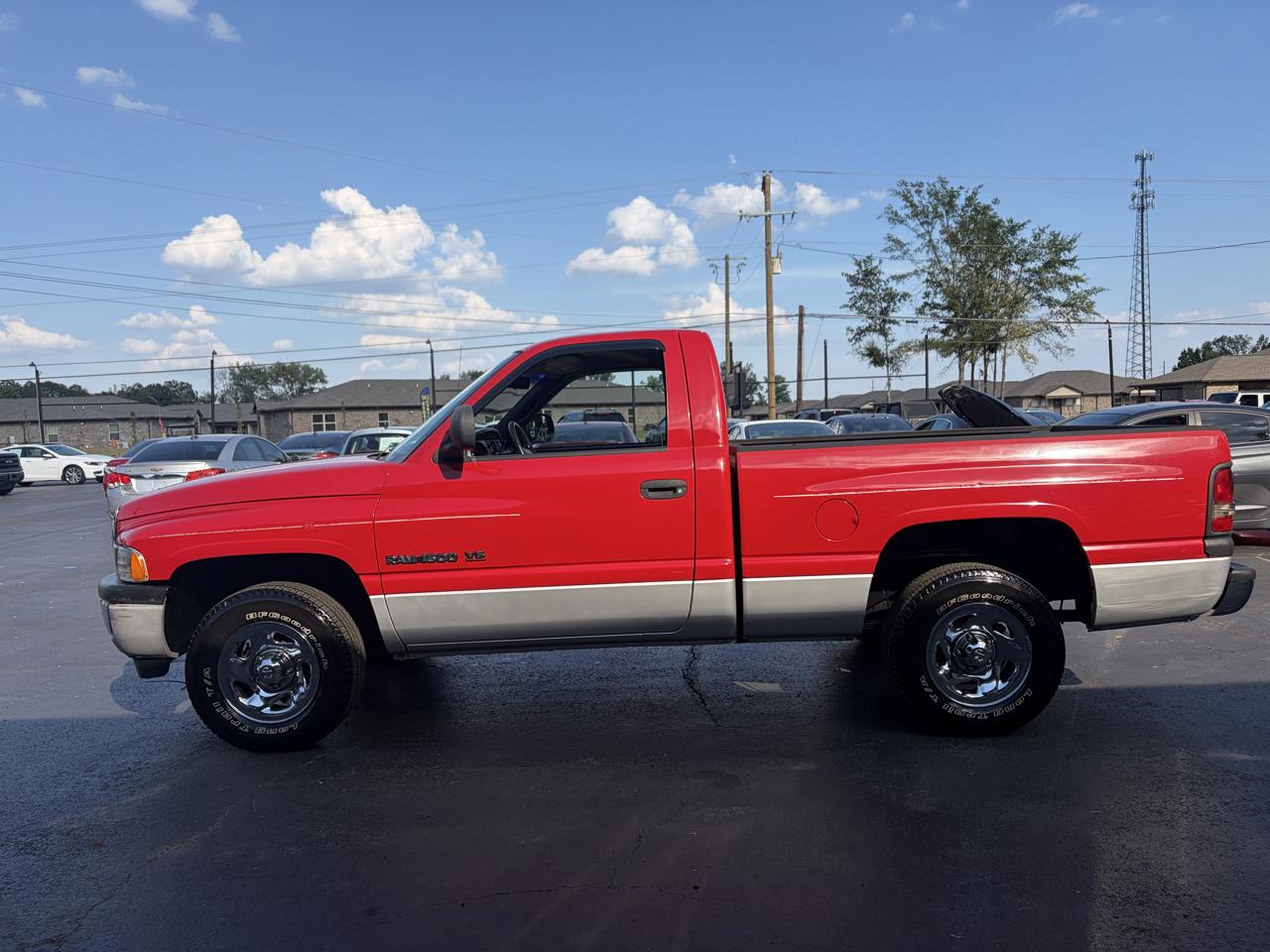 Dodge Ram 1500 2dr Reg Cab 119" WB 2001