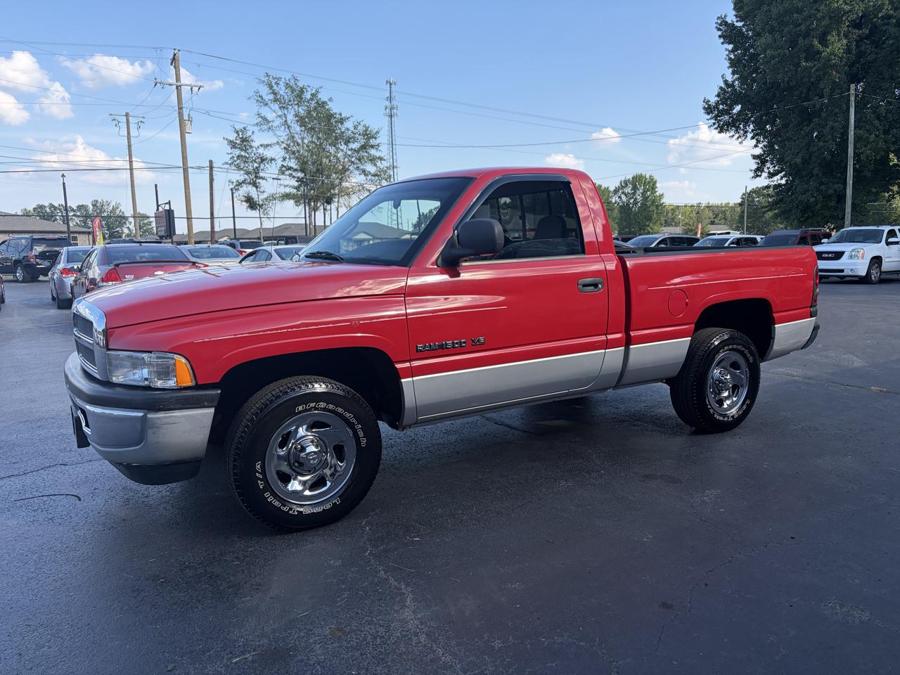 Dodge Ram 1500 2dr Reg Cab 119" WB 2001