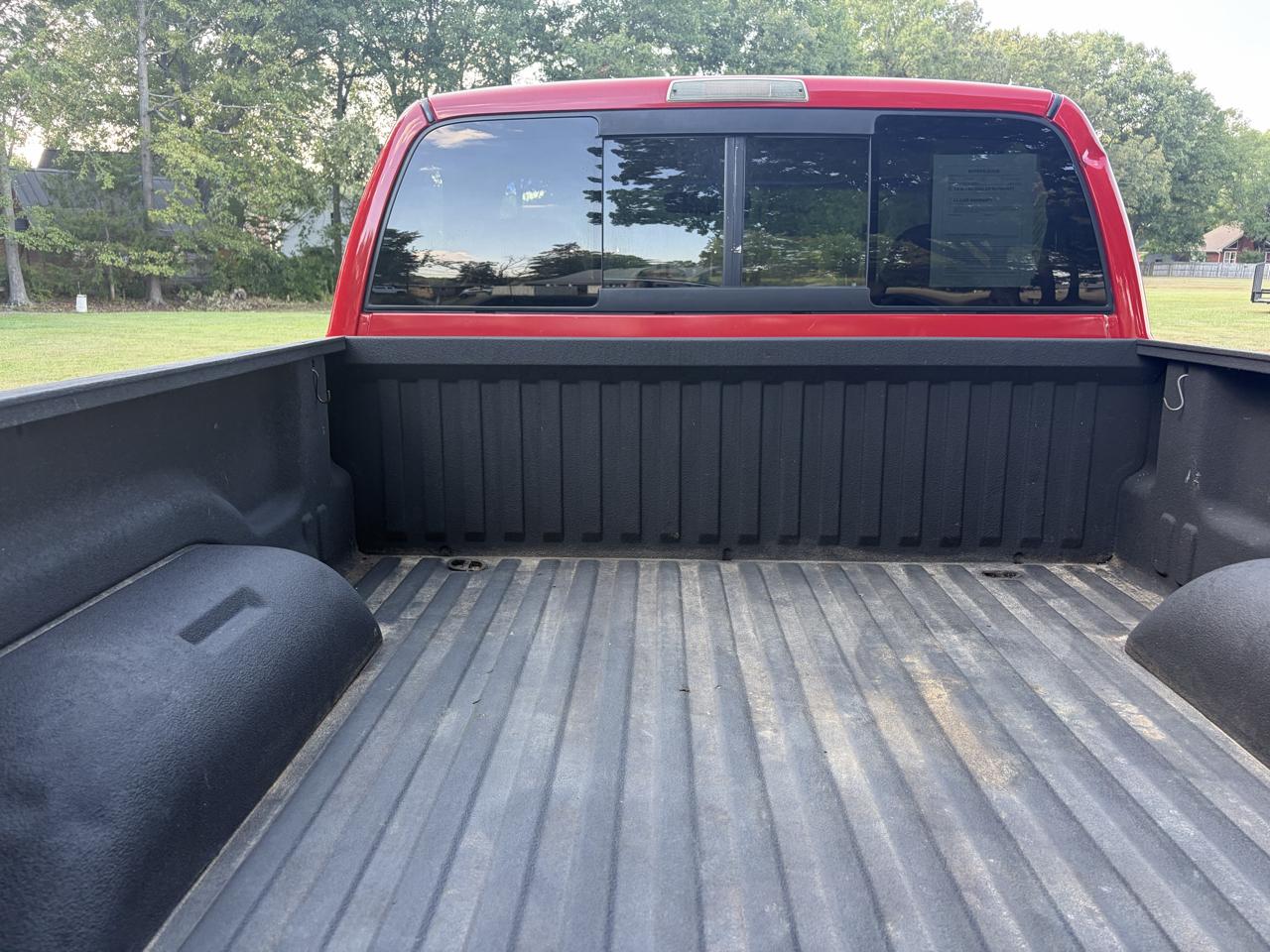 Dodge Ram 1500 2dr Reg Cab 119" WB 2001