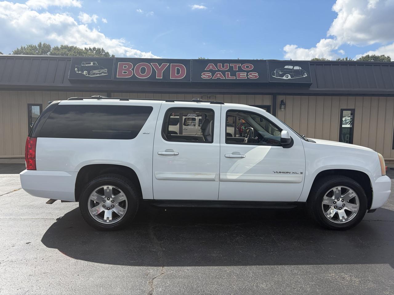 GMC Yukon XL SLE-1 1/2 Ton 2WD 2007