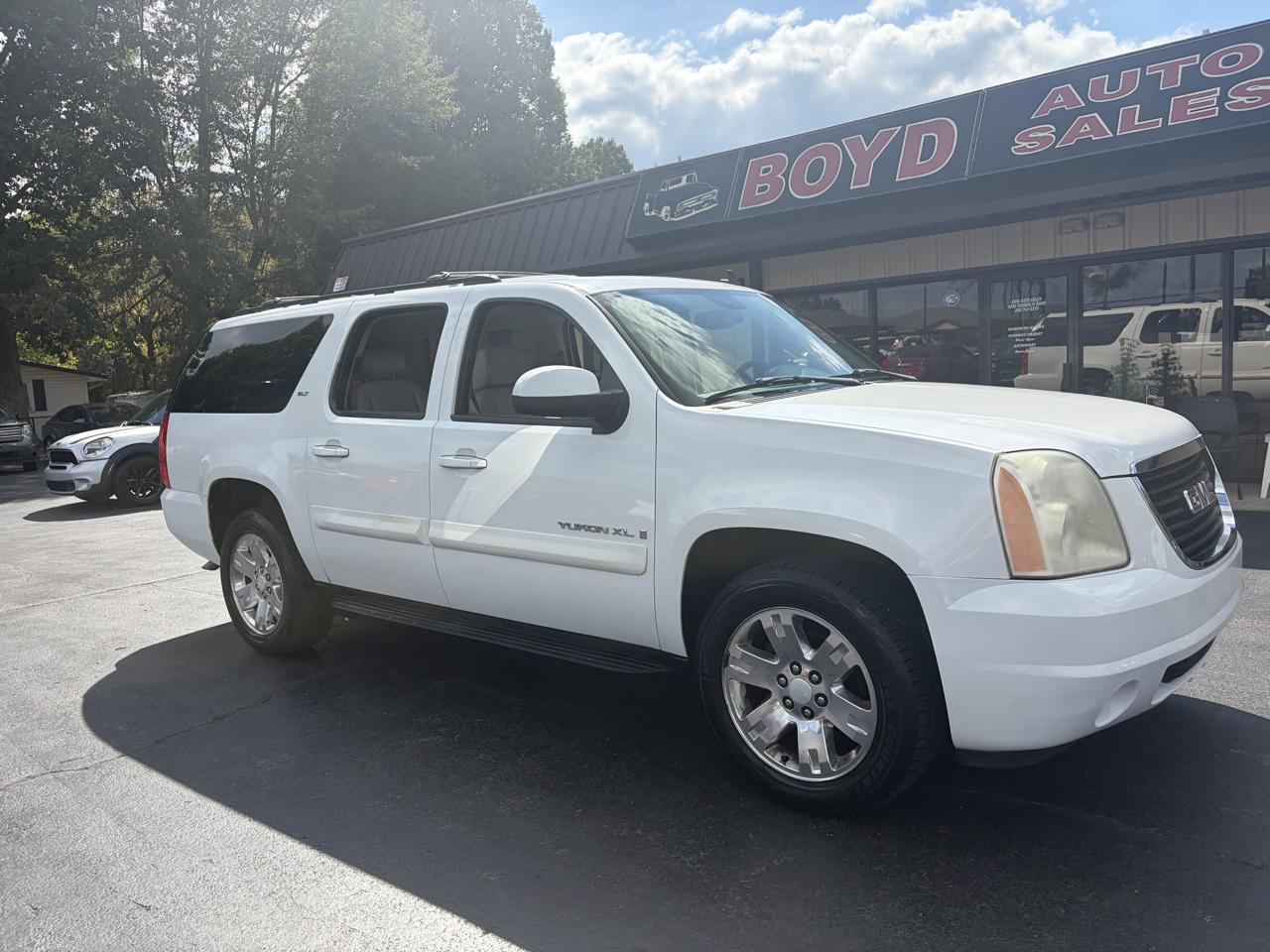 GMC Yukon XL SLE-1 1/2 Ton 2WD 2007