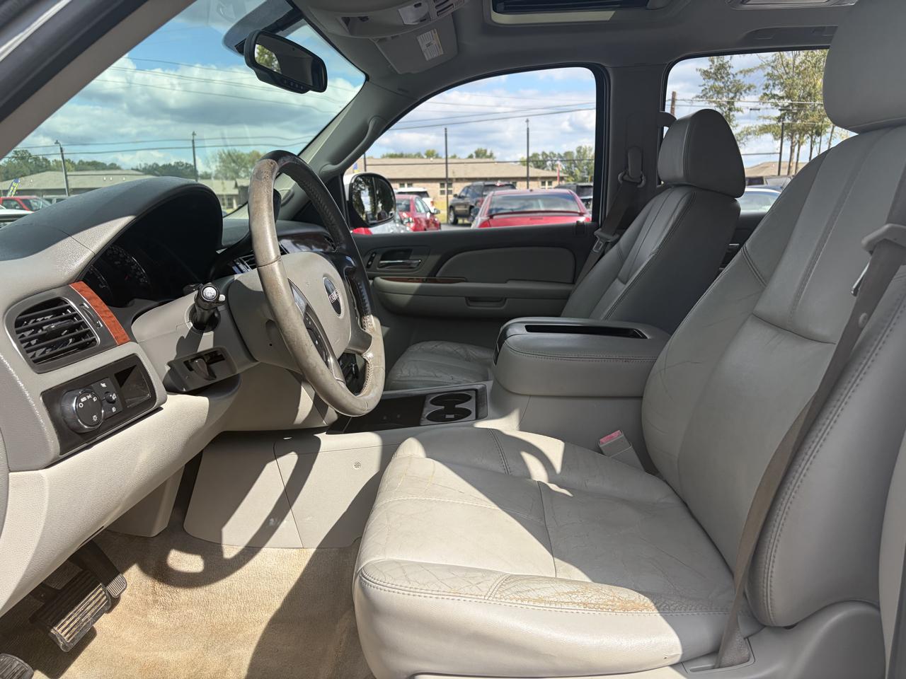 GMC Yukon XL SLE-1 1/2 Ton 2WD 2007