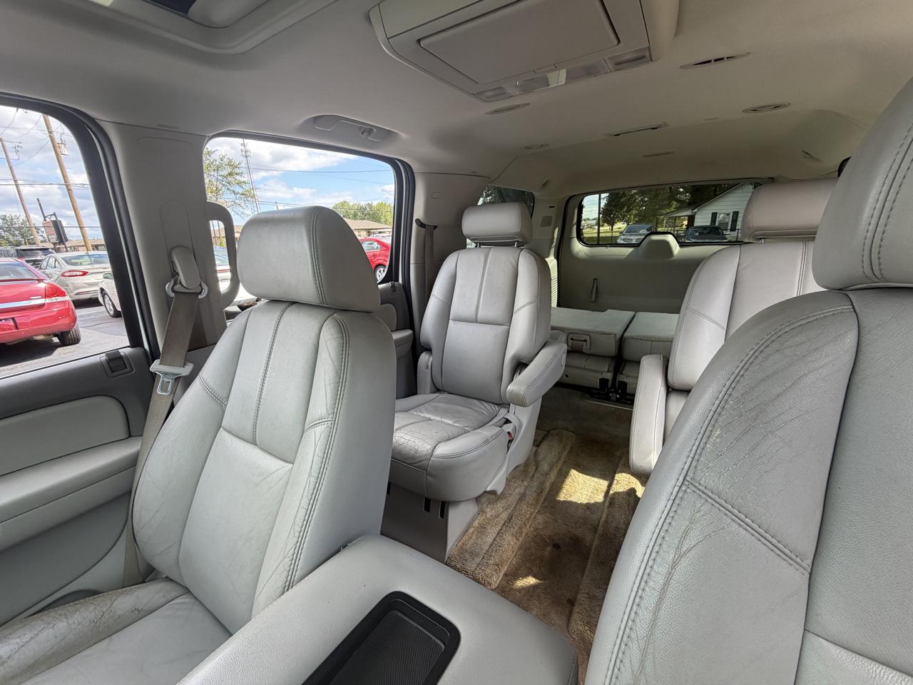 GMC Yukon XL SLE-1 1/2 Ton 2WD 2007