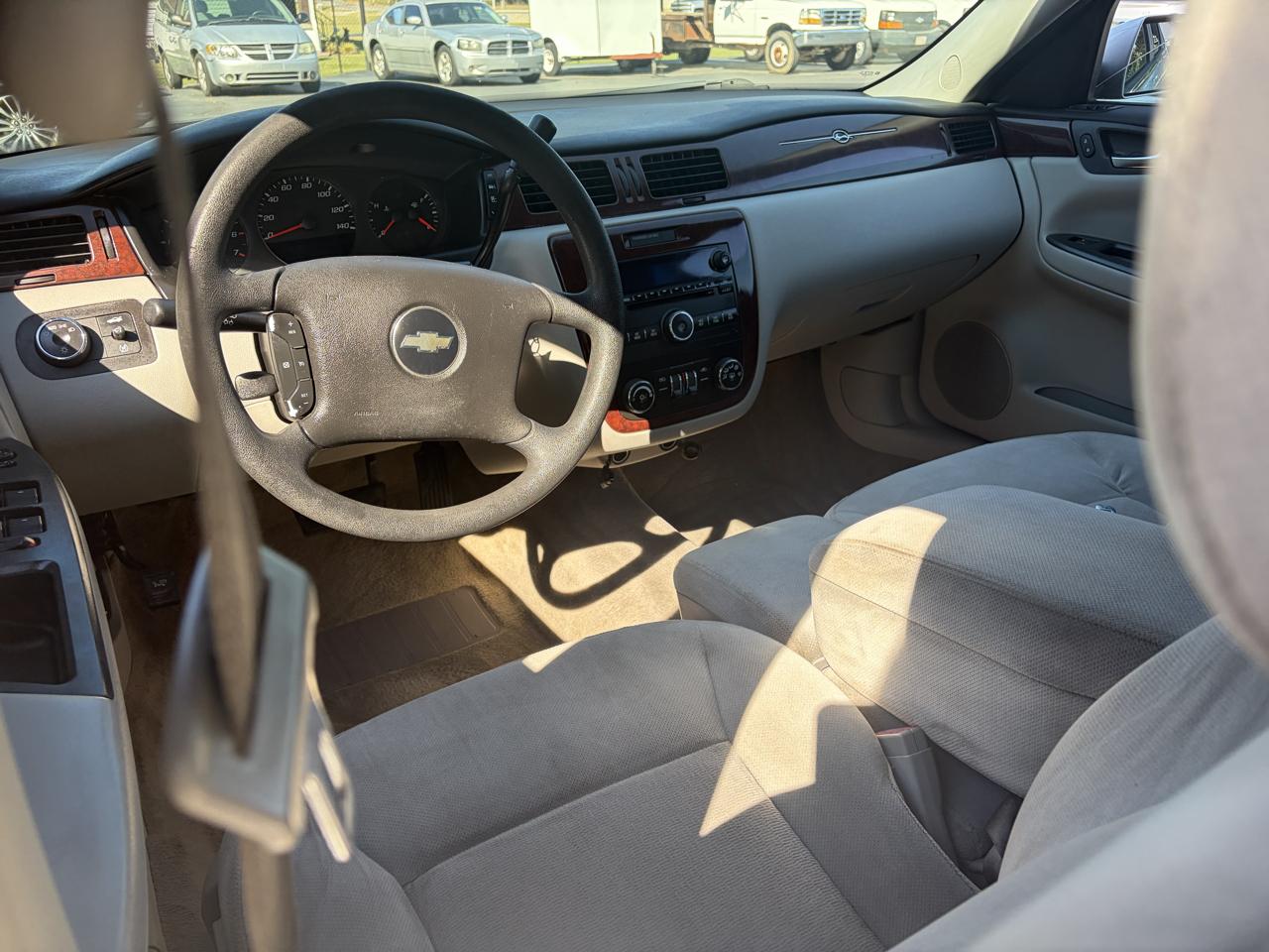 Chevrolet Impala LS 2009