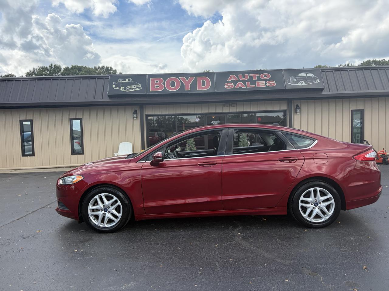2014 Ford Fusion SE
