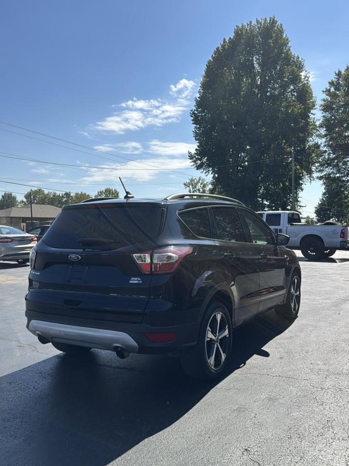 Ford Escape SEL 4WD 2018