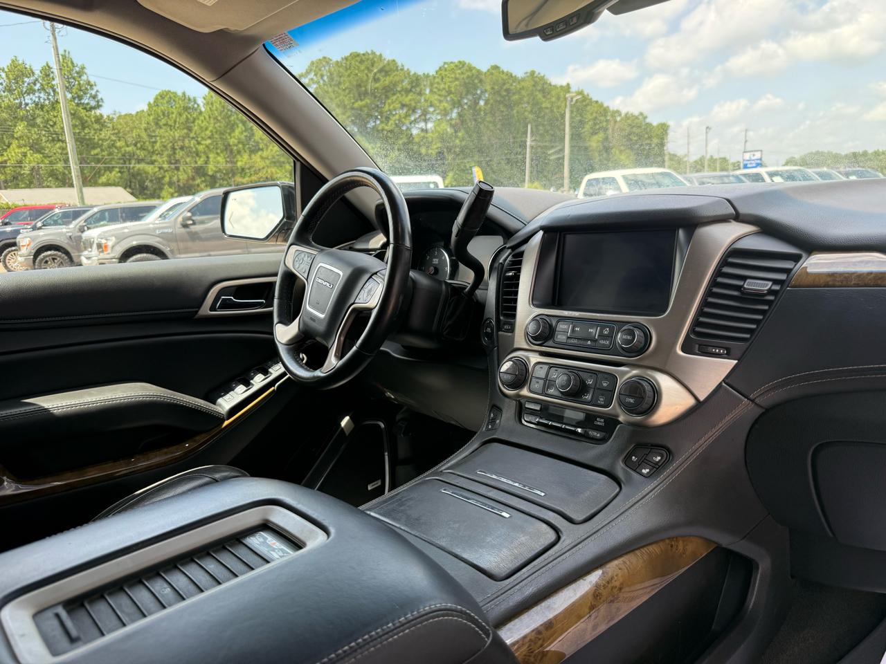 GMC Yukon  2017