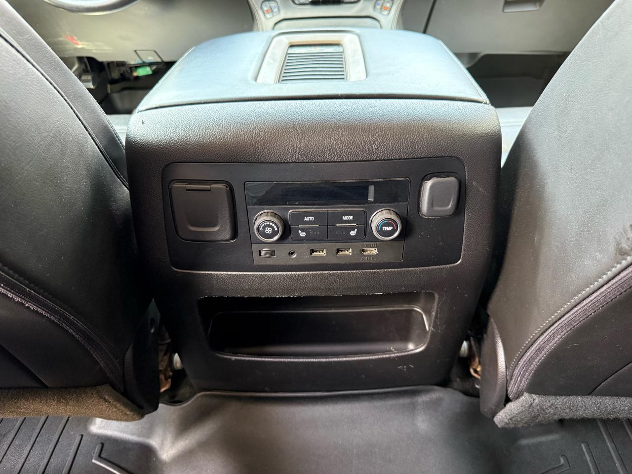 GMC Yukon  2017