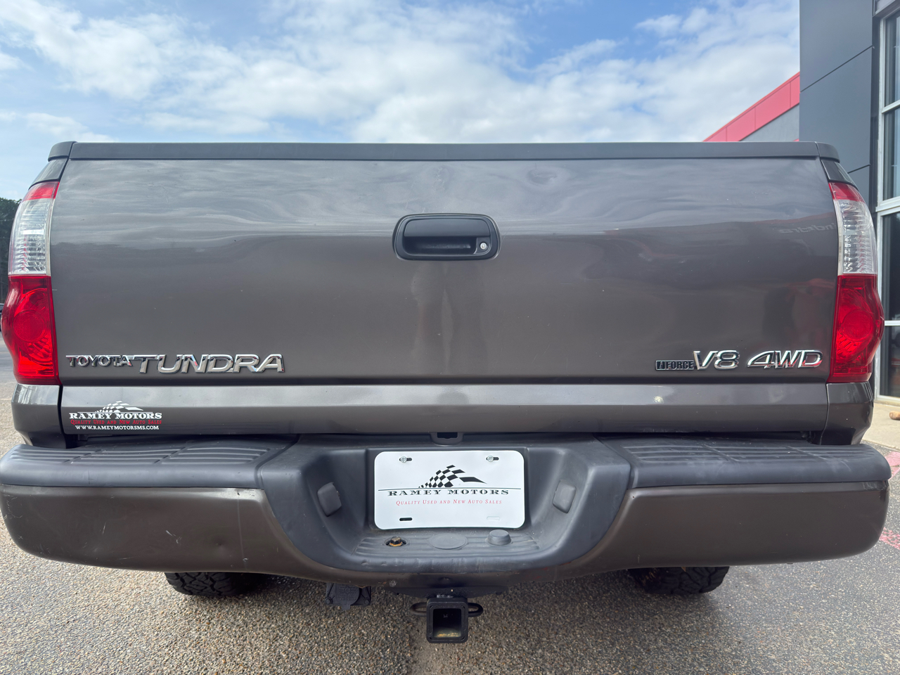 Toyota Tundra Limited Double Cab 4WD 2004