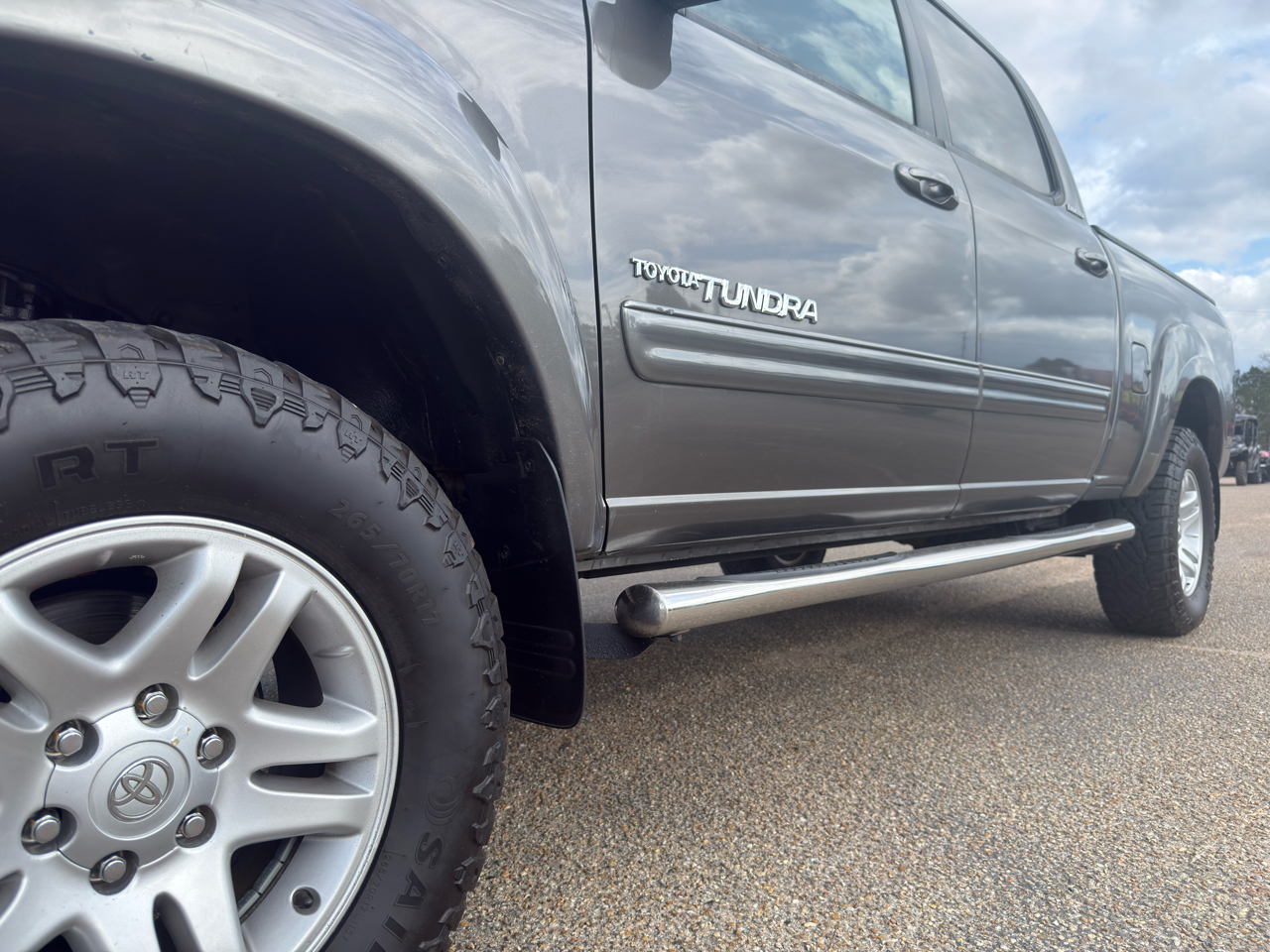 Toyota Tundra Limited Double Cab 4WD 2004