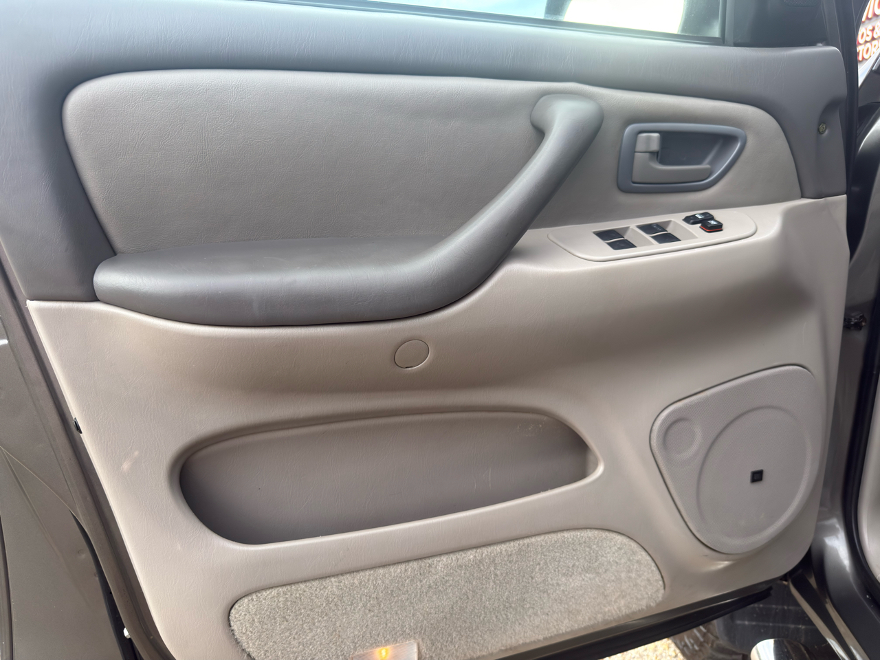 Toyota Tundra Limited Double Cab 4WD 2004