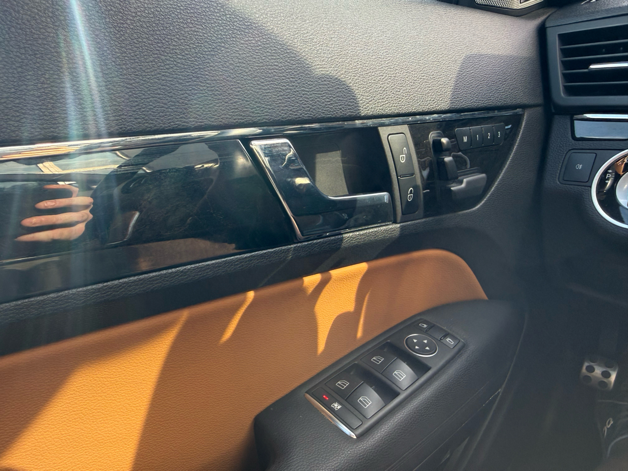 Mercedes-Benz E-Class  2013