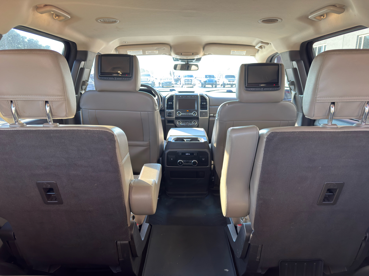 Ford Expedition  2020