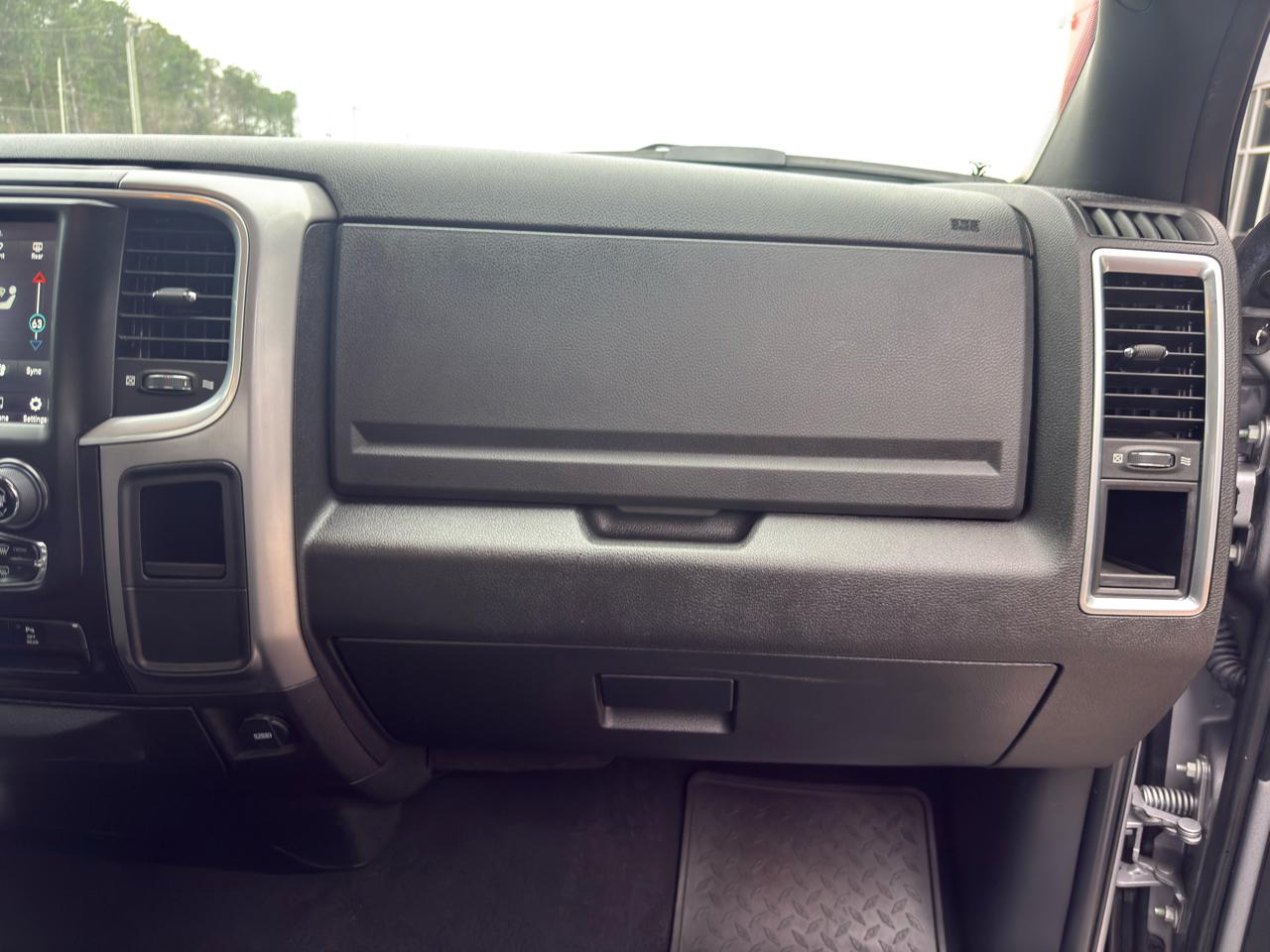 RAM 1500 Classic  2023