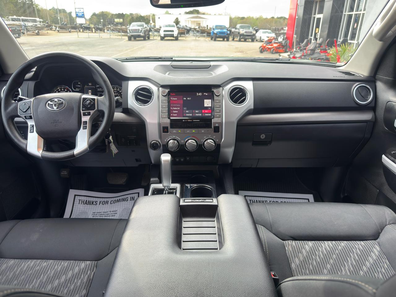 Toyota Tundra 4WD  2021