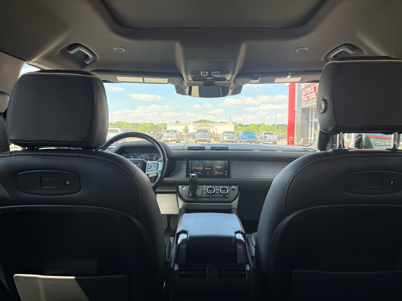 Land Rover Defender  2022