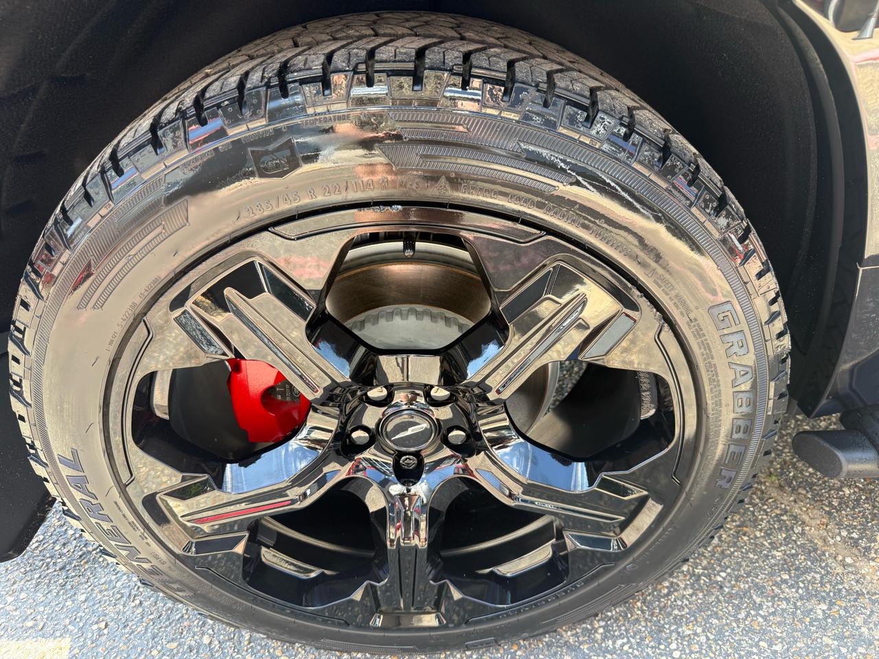 Land Rover Defender  2022