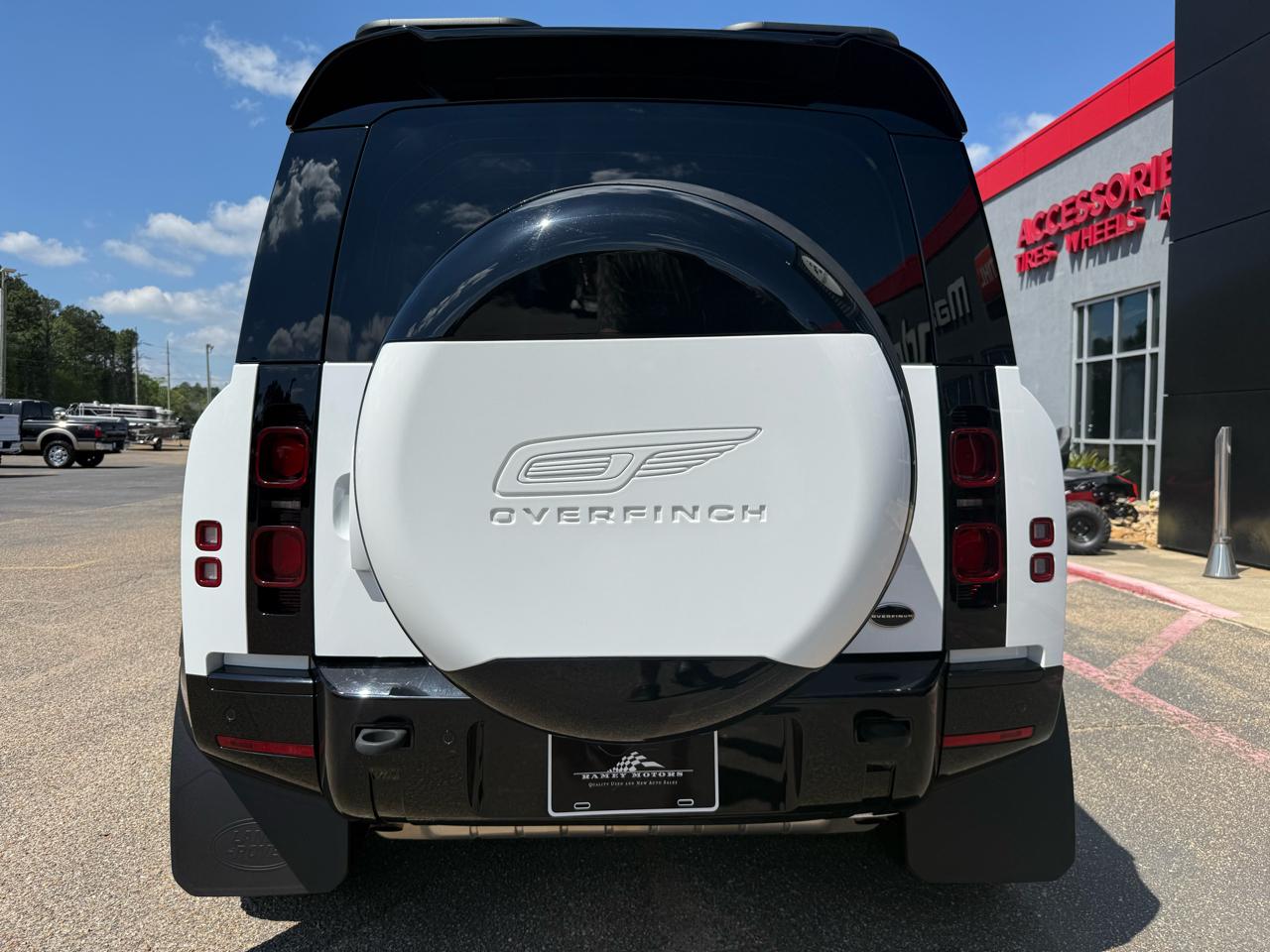 Land Rover Defender  2022