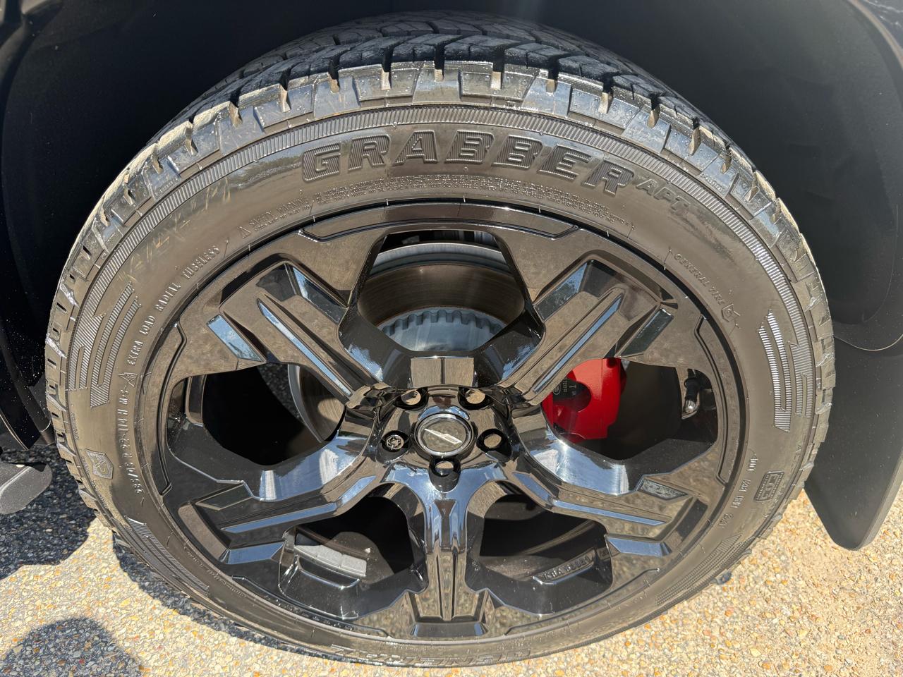 Land Rover Defender  2022