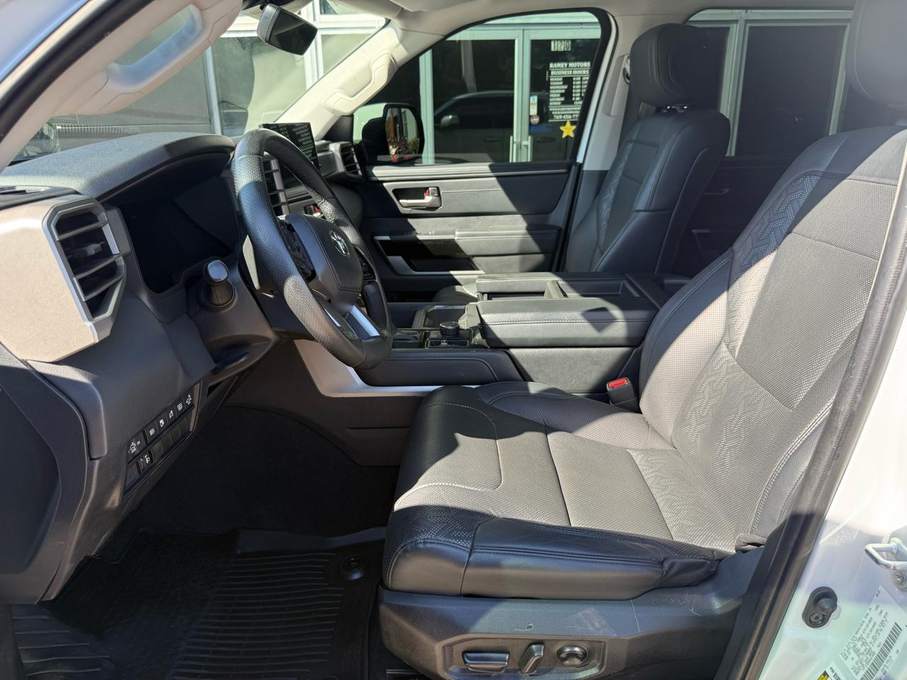 Toyota Tundra 4WD Limited Hybrid CrewMax 5.5' Bed (Natl) 2022