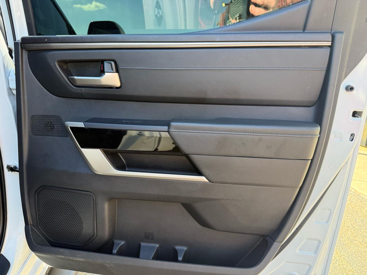 Toyota Tundra 4WD Limited Hybrid CrewMax 5.5' Bed (Natl) 2022