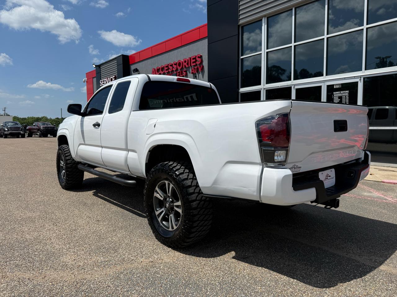 Toyota Tacoma  2017