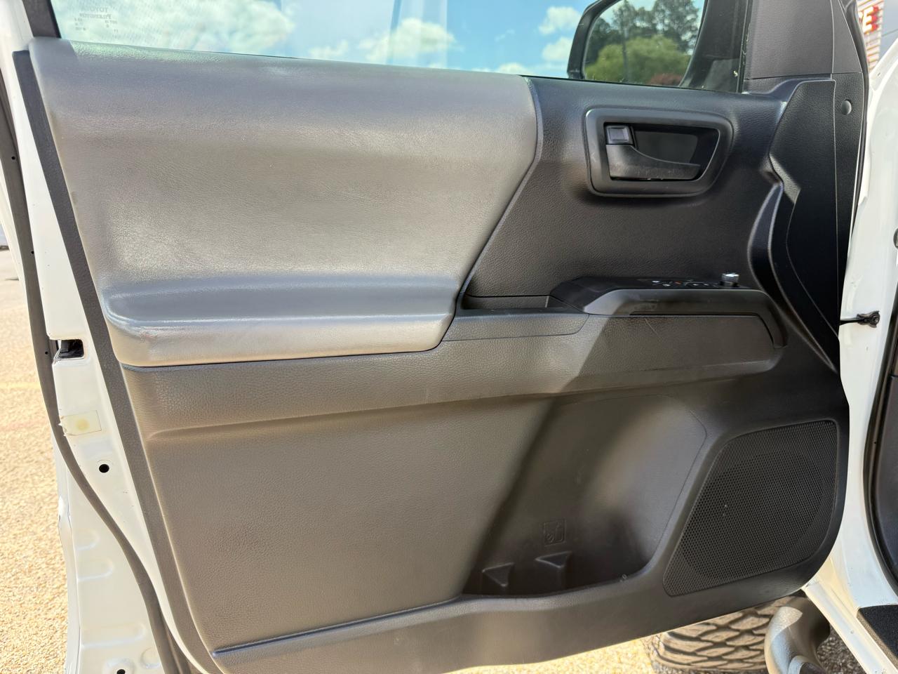 Toyota Tacoma  2017