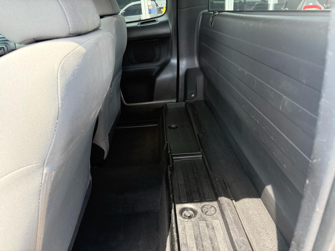 Toyota Tacoma  2017