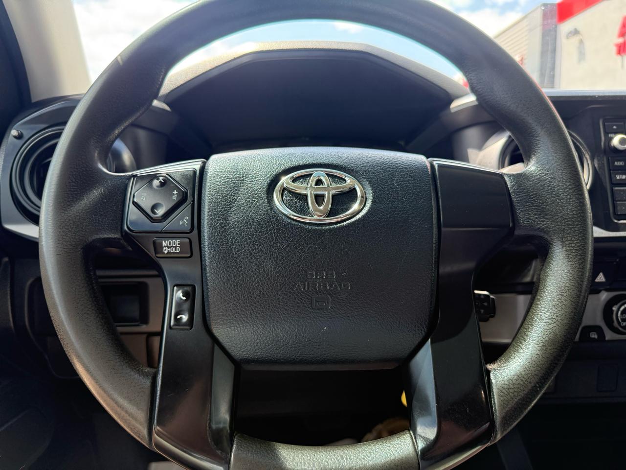 Toyota Tacoma  2017