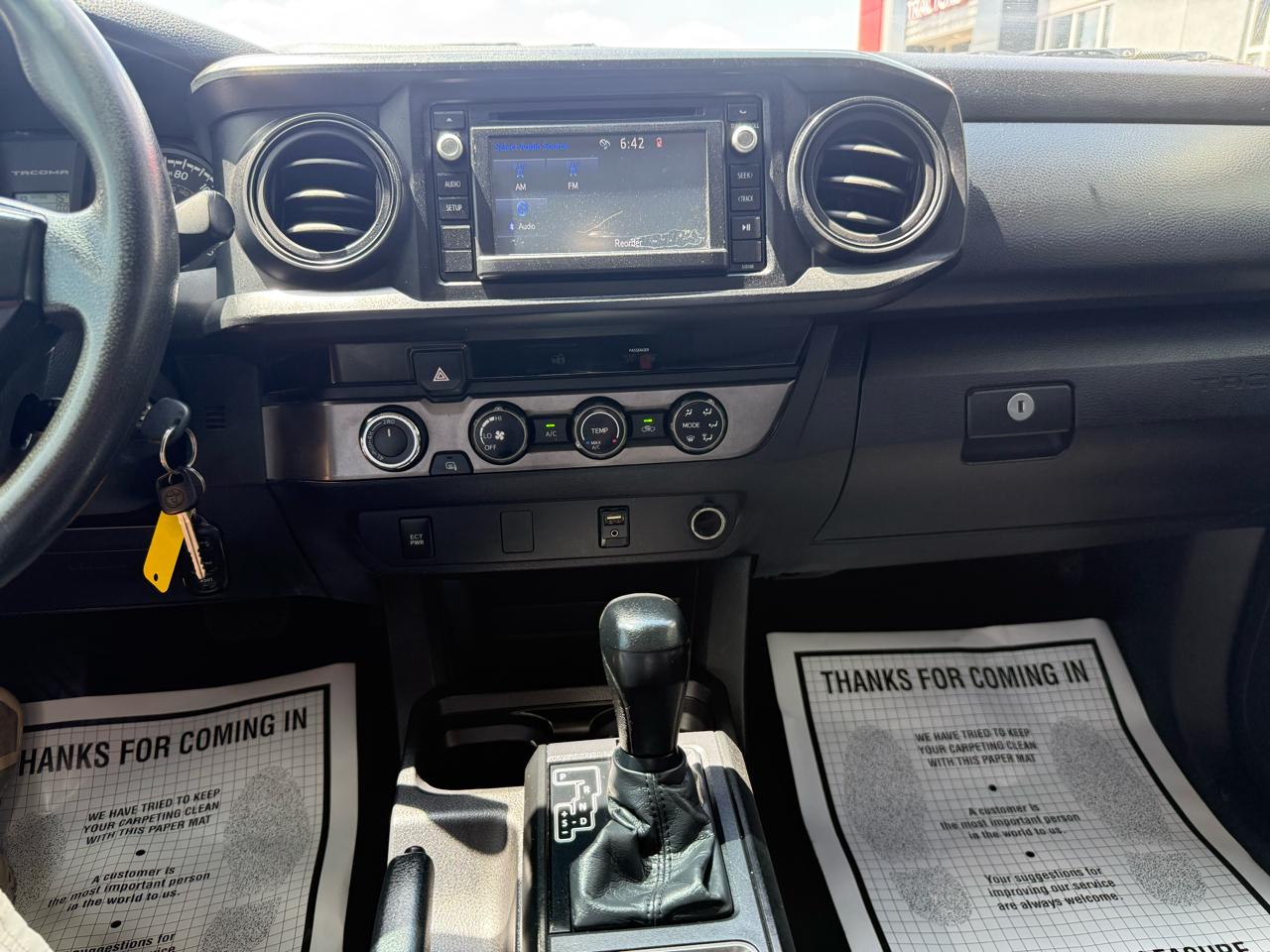 Toyota Tacoma  2017