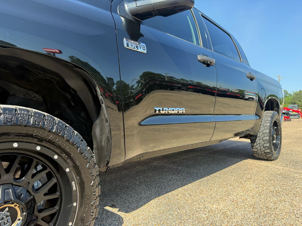 Toyota Tundra 4WD  2018