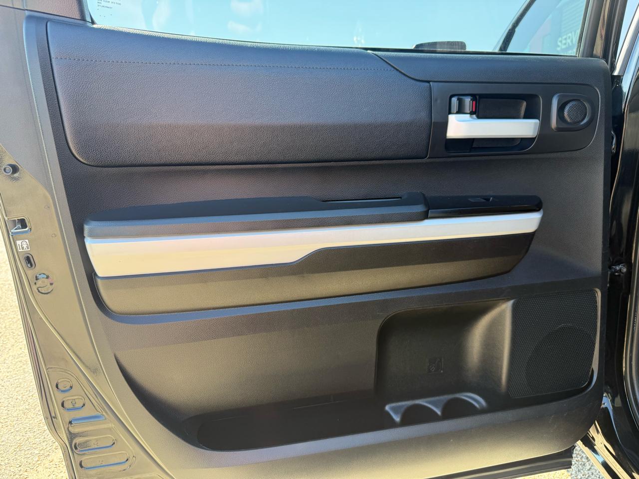 Toyota Tundra 4WD  2018