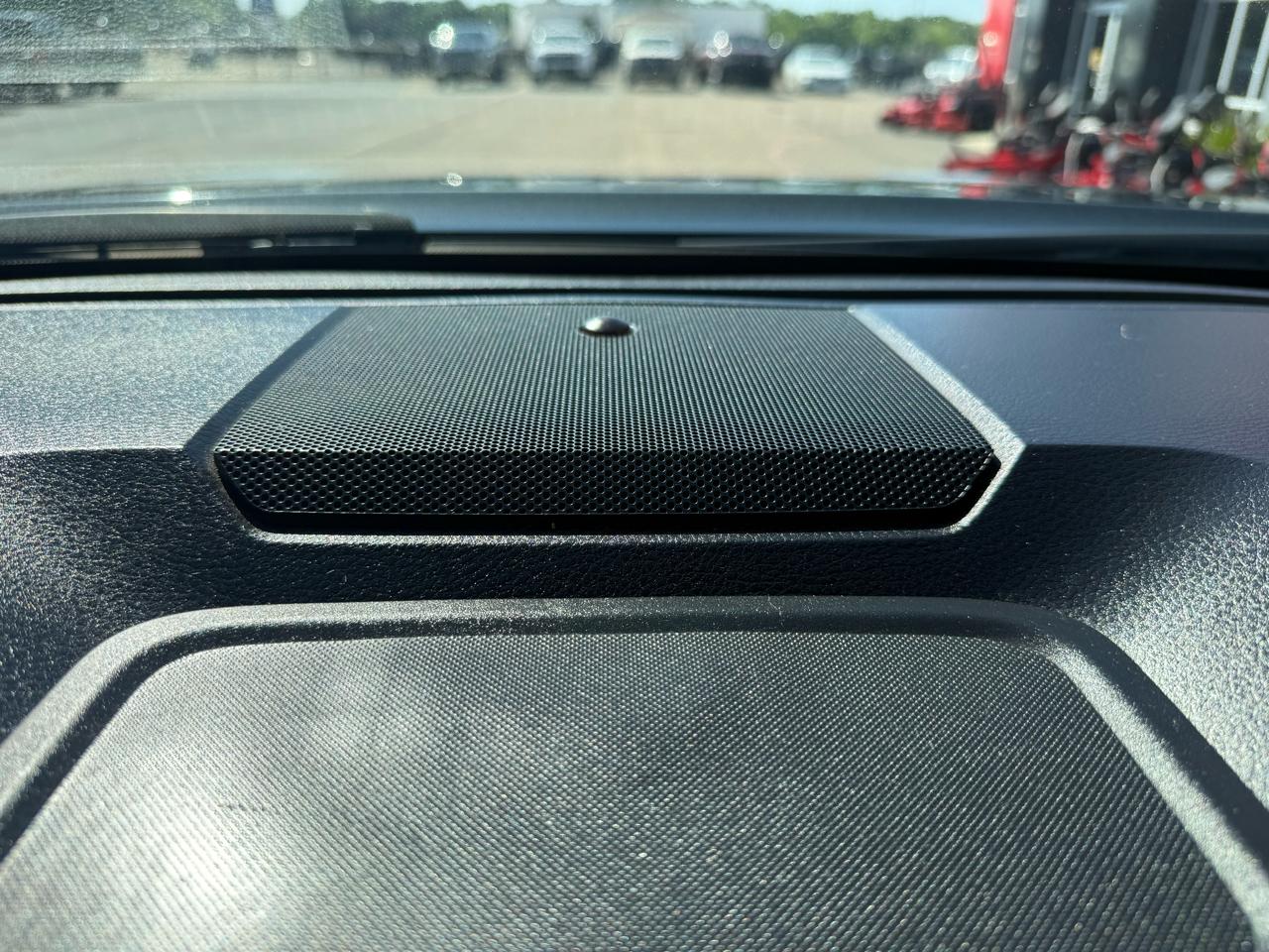 Toyota Tundra 4WD  2018
