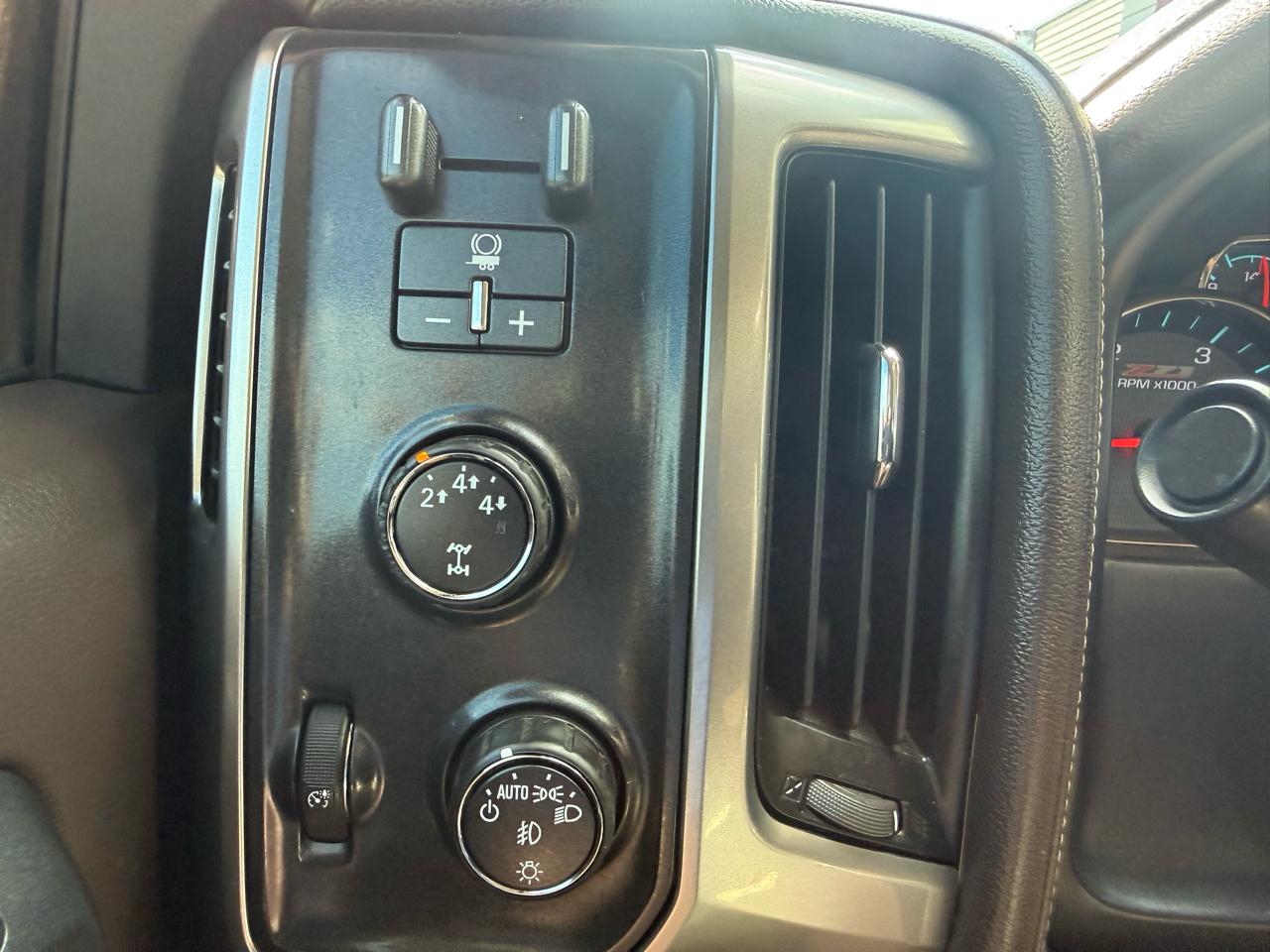 Chevrolet Silverado 2500  2015