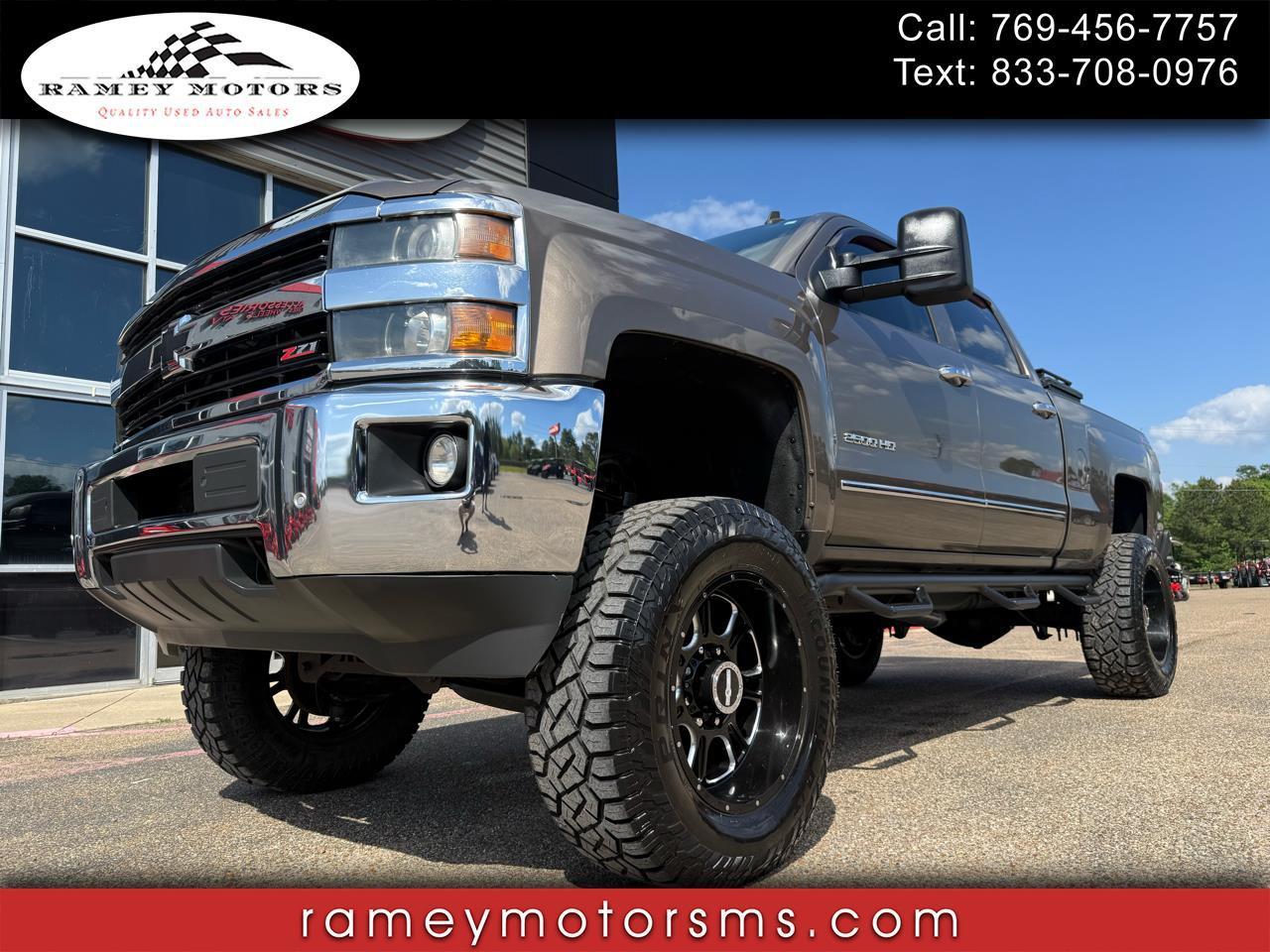 2015 Chevrolet Silverado 2500 LTZ Z71 CREWCAB 4WD CUSTOM LIFTED