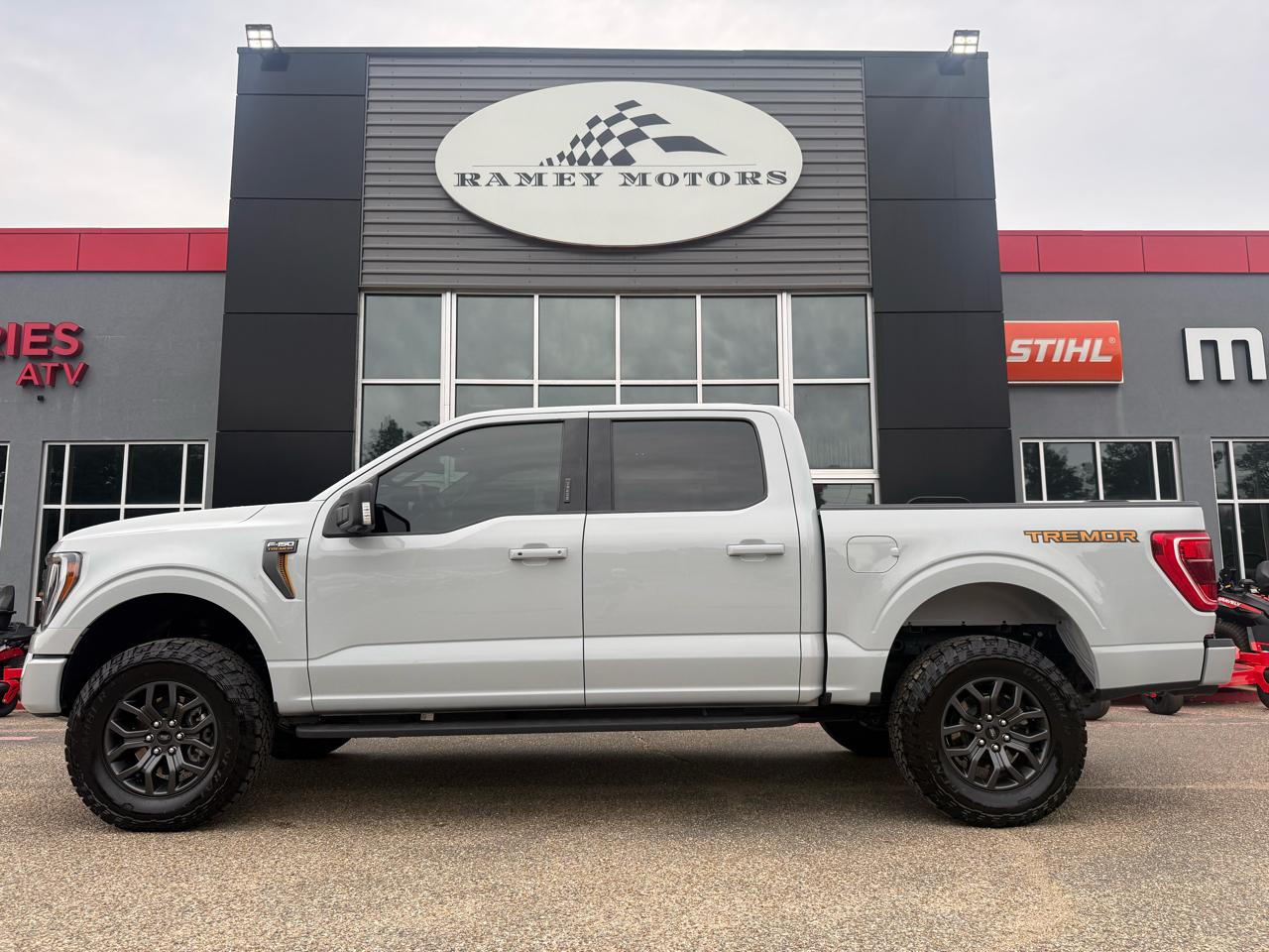Ford F-150  2023