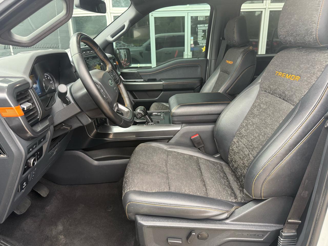 Ford F-150  2023