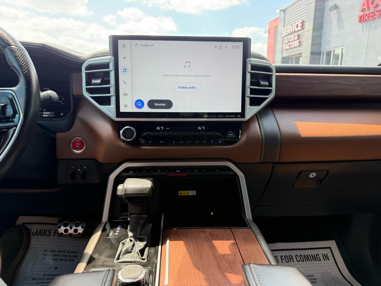 Toyota Tundra 4WD  2023