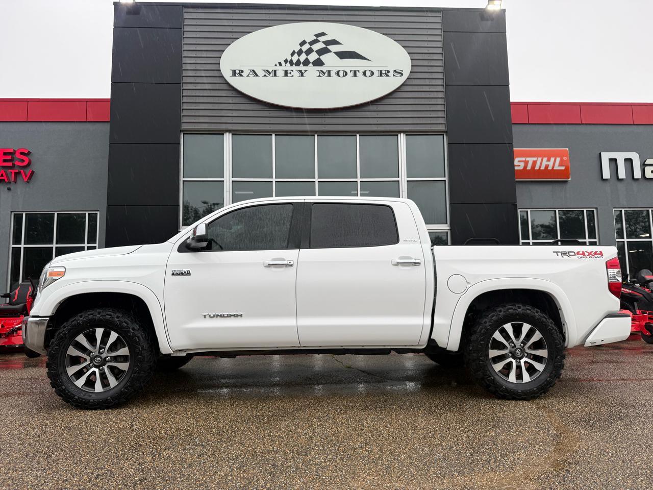 Toyota Tundra 4WD  2020
