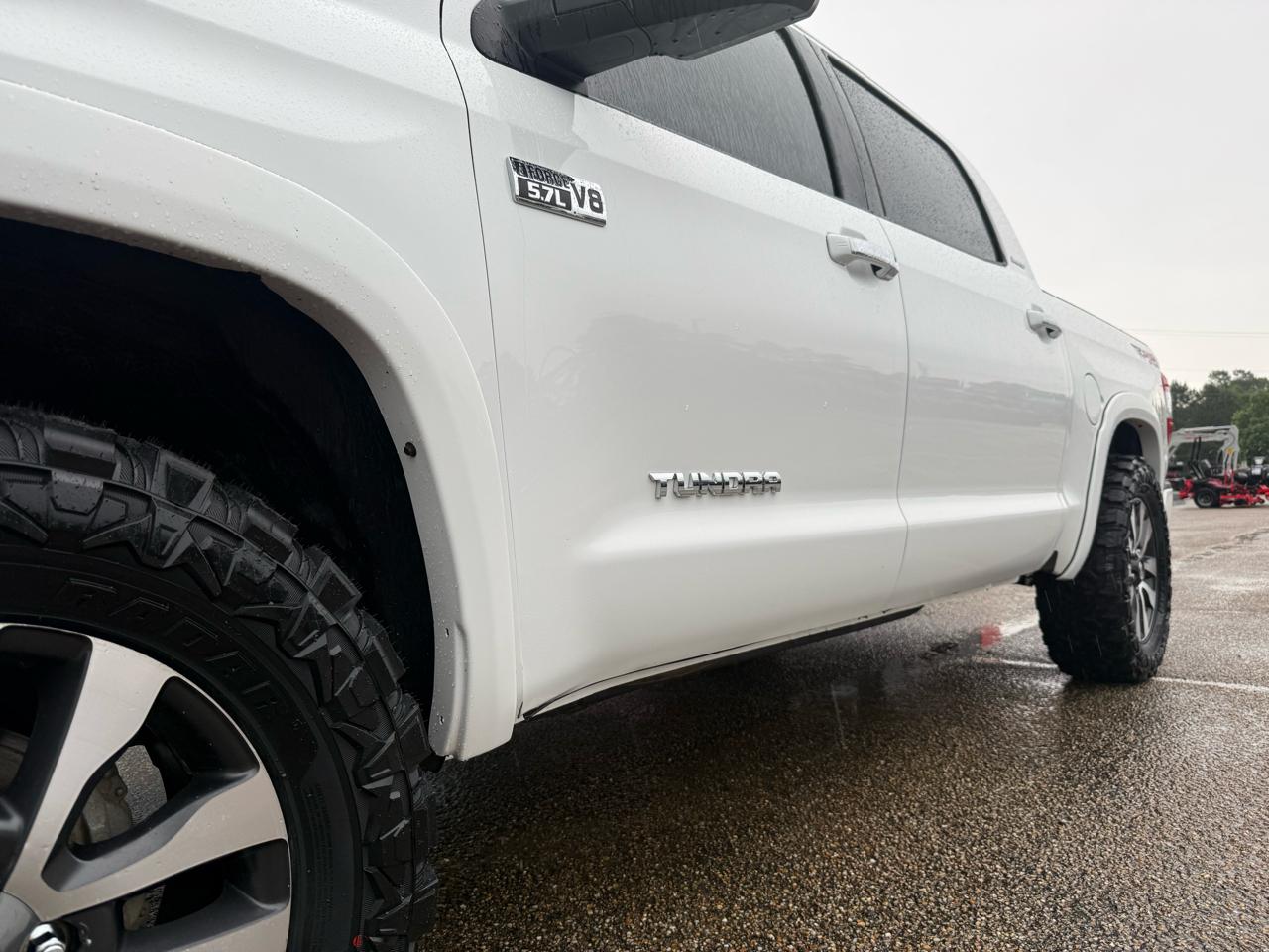 Toyota Tundra 4WD  2020