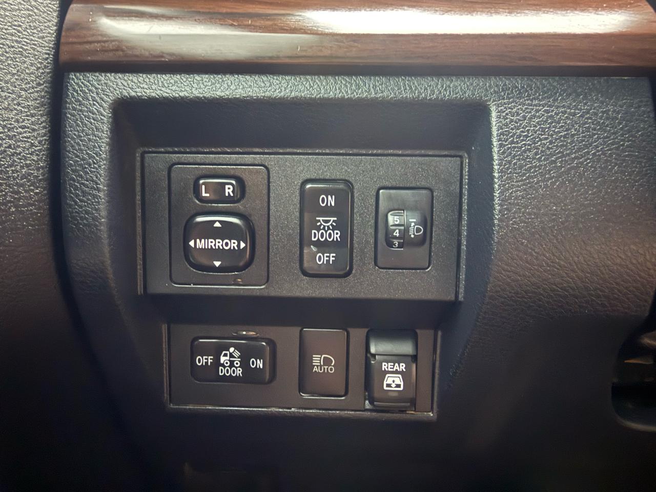 Toyota Tundra 4WD  2020