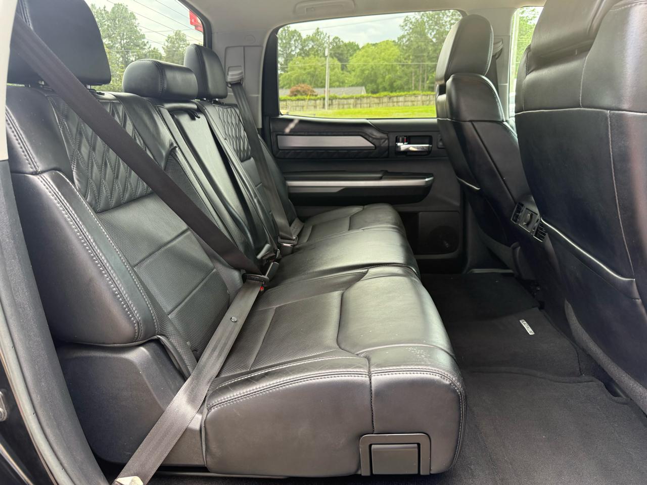Toyota Tundra 4WD  2017