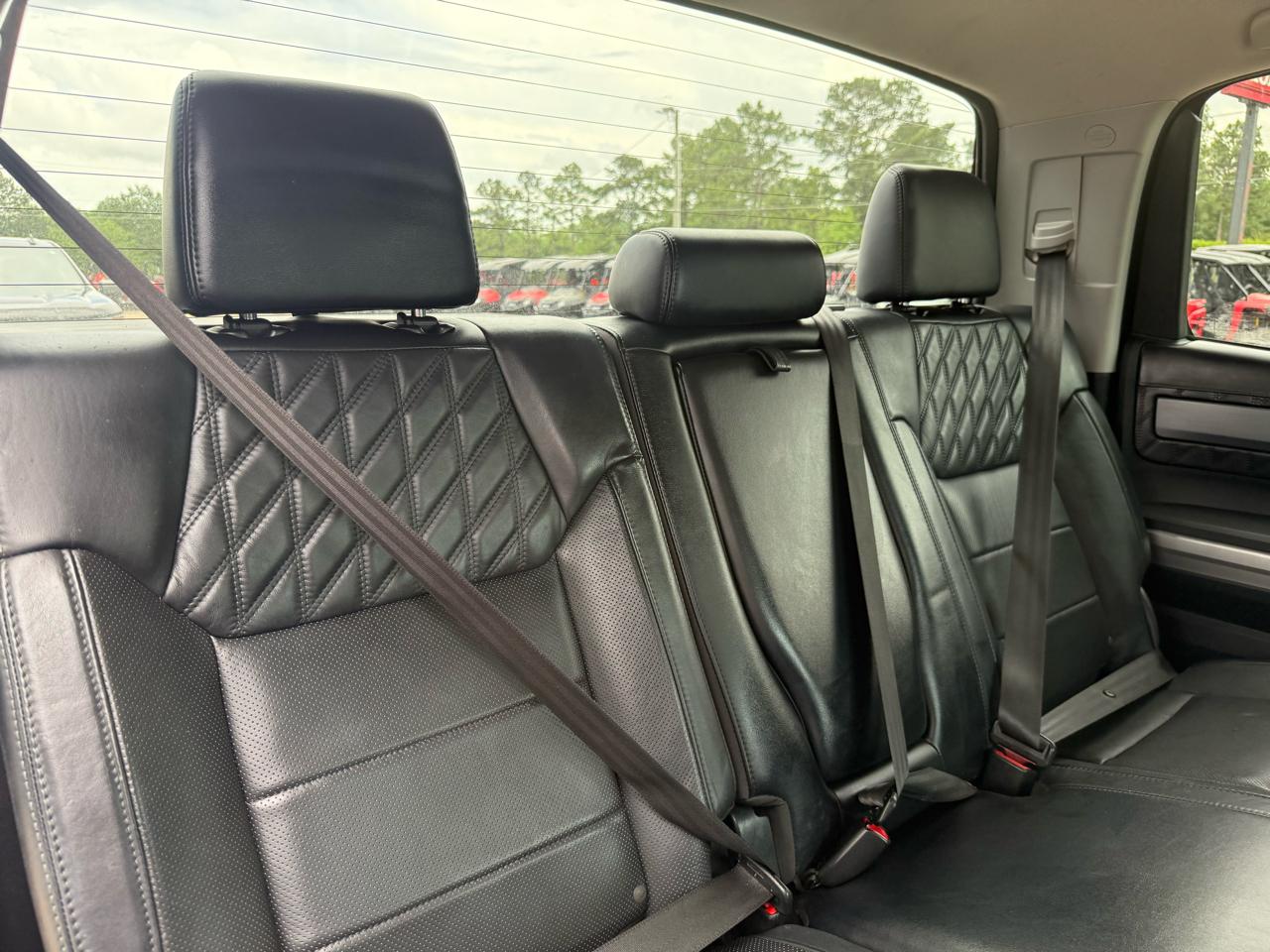 Toyota Tundra 4WD  2017