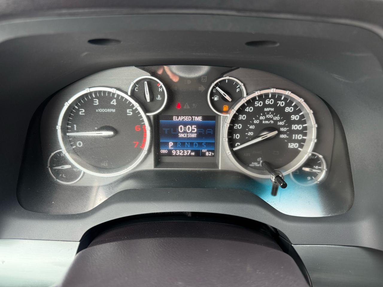 Toyota Tundra 4WD  2017