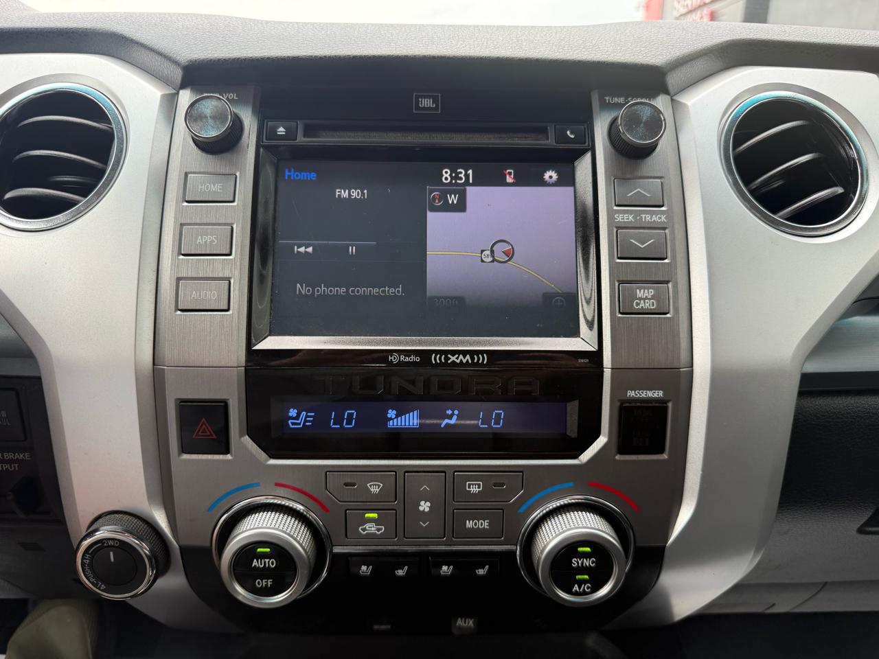 Toyota Tundra 4WD  2017