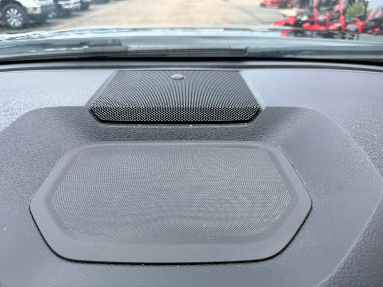 Toyota Tundra 4WD  2017