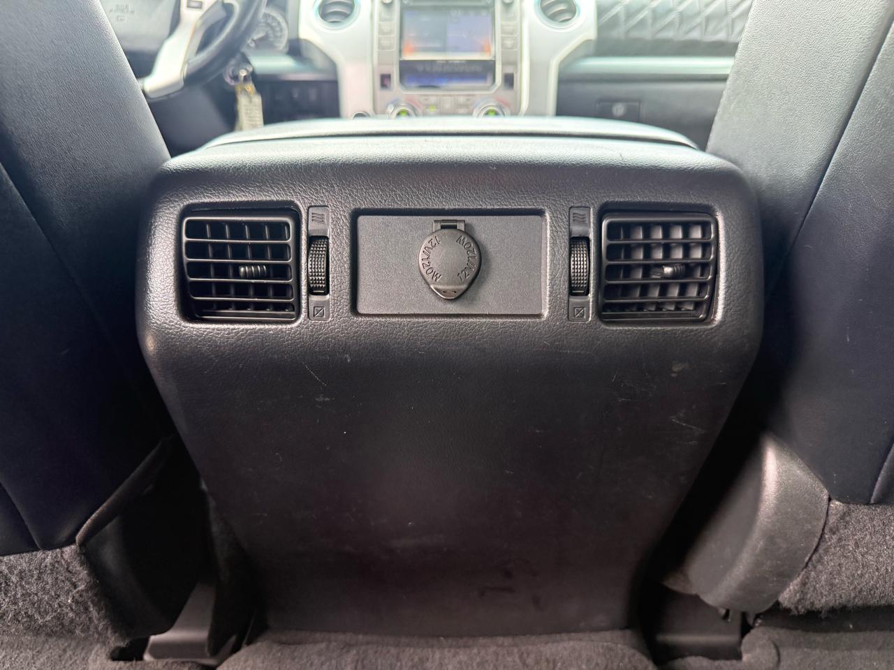 Toyota Tundra 4WD  2017
