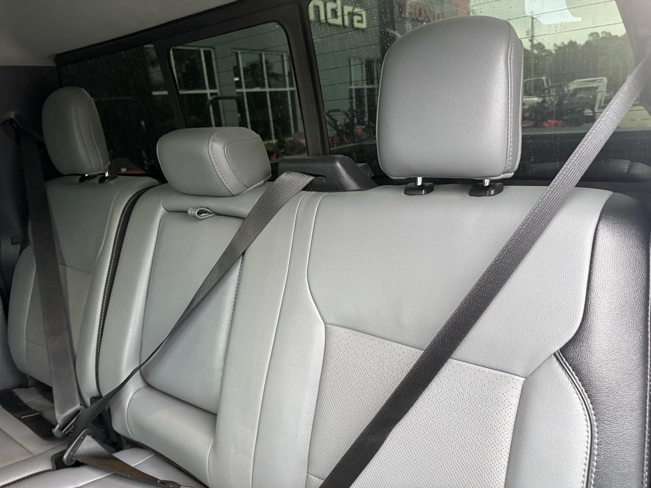 Ford F-150  2022