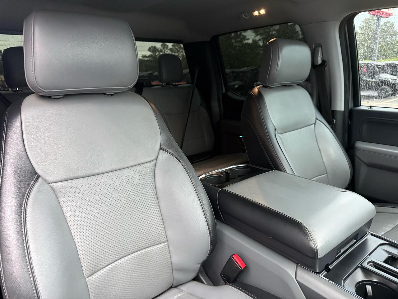 Ford F-150  2022